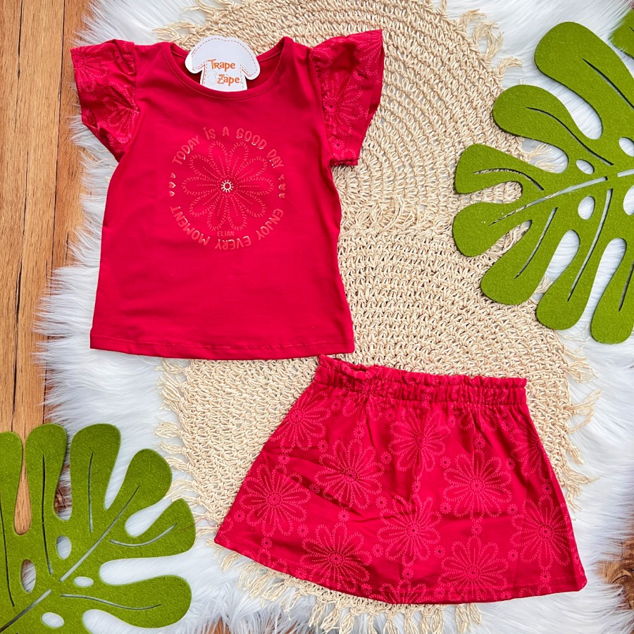 Conj. Blusa "Today is a Good Day" e Short Saia em Lese Floral - Vermelho